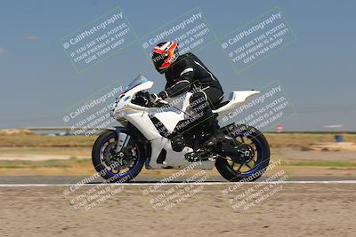 media/Sep-04-2023-Lets Ride (Mon) [[34443f911e]]/B Group/1220pm (Wheelie Bump)/